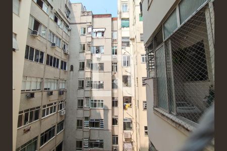 Apartamento à venda com 135m², 4 quartos e sem vaga Apartamento à venda com 135m², 4 quartos e sem vagaVista do banheiro da área de serviço