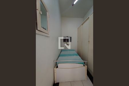 Apartamento à venda com 135m², 4 quartos e sem vaga Apartamento à venda com 135m², 4 quartos e sem vagaQuarto da área de serviço