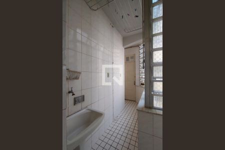 Apartamento à venda com 135m², 4 quartos e sem vaga Apartamento à venda com 135m², 4 quartos e sem vagaÁrea de serviço