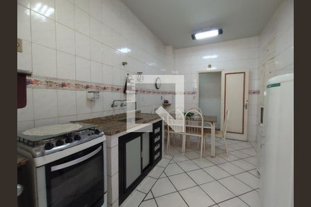 Apartamento à venda com 135m², 4 quartos e sem vaga Apartamento à venda com 135m², 4 quartos e sem vagaCozinha