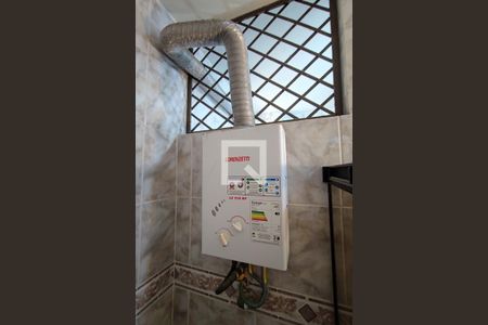 Apartamento à venda com 135m², 4 quartos e sem vaga Apartamento à venda com 135m², 4 quartos e sem vagaBanheiro social - aquecedor