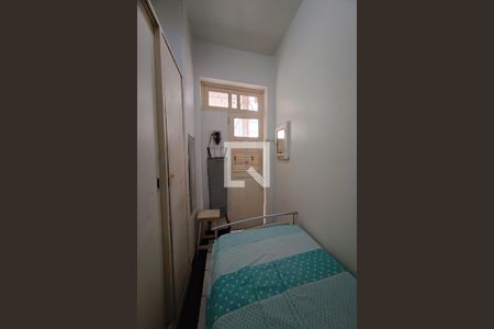 Apartamento à venda com 135m², 4 quartos e sem vaga Apartamento à venda com 135m², 4 quartos e sem vagaQuarto da área de serviço