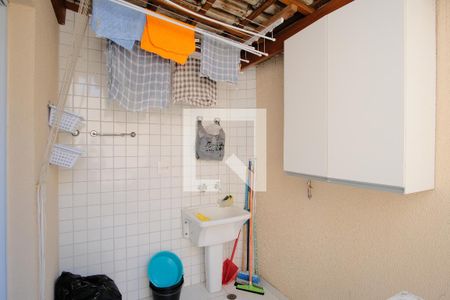 Casa de condomínio à venda com 159m², 2 quartos e 2 vagasÁrea de Serviço