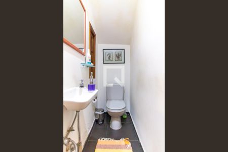 Casa à venda com 192m², 3 quartos e 2 vagasLavabo