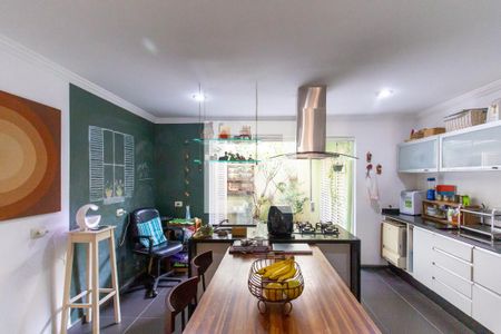 Casa à venda com 192m², 3 quartos e 2 vagasCozinha