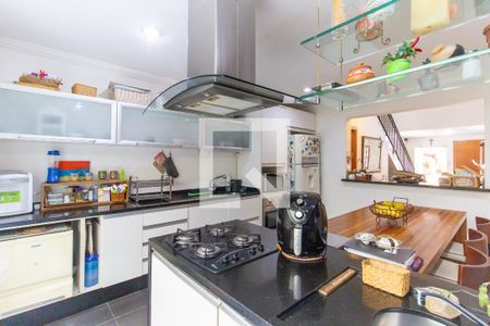 Casa à venda com 192m², 3 quartos e 2 vagasCozinha