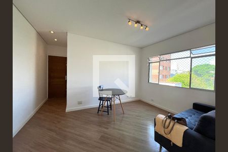 Sala de apartamento para alugar com 2 quartos, 64m² em Mirandópolis, São Paulo