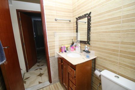 Casa para alugar com 140m², 3 quartos e 2 vagasBanheiro