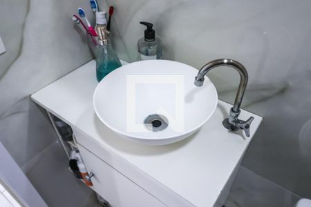 Apartamento à venda com 39m², 2 quartos e 1 vaga Apartamento à venda com 39m², 2 quartos e 1 vagaBanheiro