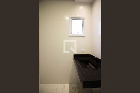 Casa à venda com 175m², 3 quartos e 4 vagasSuíte 2 Banheiro