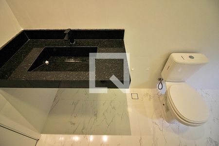 Casa à venda com 175m², 3 quartos e 4 vagasSuíte 3 Banheiro