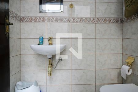 Casa à venda com 185m², 3 quartos e 2 vagasÁrea de serviço