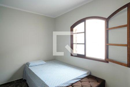 Casa à venda com 185m², 3 quartos e 2 vagasQuarto 1