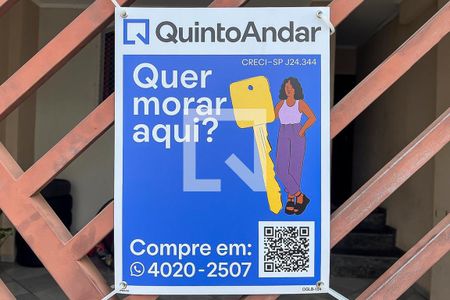 Casa à venda com 185m², 3 quartos e 2 vagasplaquinha