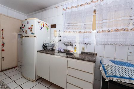 Apartamento à venda com 100m², 2 quartos e 1 vaga Apartamento à venda com 100m², 2 quartos e 1 vagaCozinha