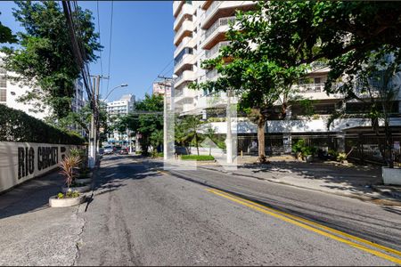 Apartamento à venda com 70m², 3 quartos e 2 vagasVista da Rua