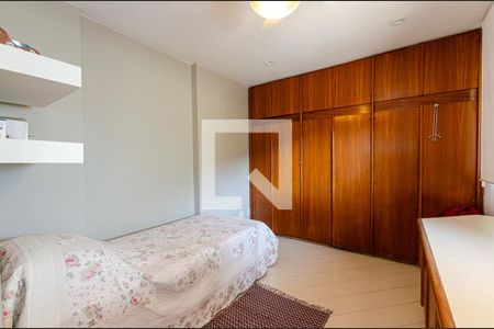 Apartamento à venda com 70m², 3 quartos e 2 vagasQuarto 2