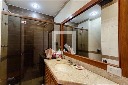 Apartamento à venda com 70m², 3 quartos e 2 vagasBanheiro