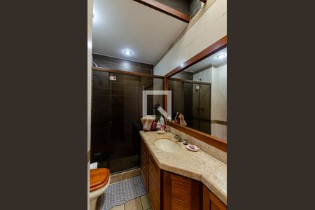 Apartamento à venda com 70m², 3 quartos e 2 vagasBanheiro