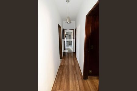 Corredor de casa para alugar com 3 quartos, 240m² em Pitangueiras, Rio de Janeiro