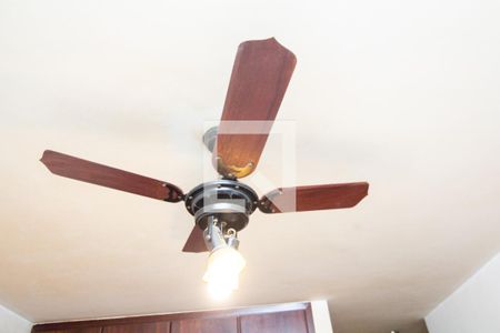 Apartamento à venda com 140m², 3 quartos e 3 vagas Apartamento à venda com 140m², 3 quartos e 3 vagasSuíte