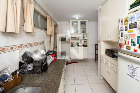 Apartamento à venda com 140m², 3 quartos e 3 vagas Apartamento à venda com 140m², 3 quartos e 3 vagasCozinha