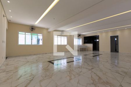 Apartamento à venda com 44m², 2 quartos e 1 vaga Apartamento à venda com 44m², 2 quartos e 1 vagaSalão de Festas