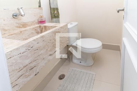 Casa à venda com 390m², 4 quartos e 2 vagasLavabo 2