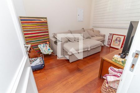 Casa à venda com 390m², 4 quartos e 2 vagasQuarto 1