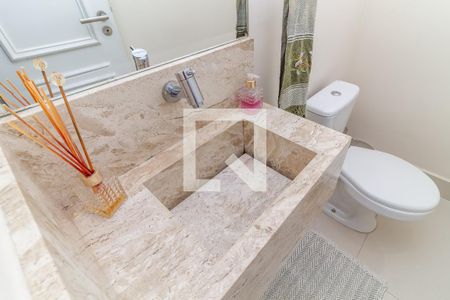 Casa à venda com 390m², 4 quartos e 2 vagasLavabo 2