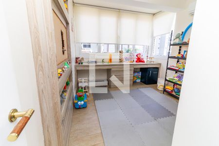 Casa à venda com 390m², 4 quartos e 2 vagasQuarto 2