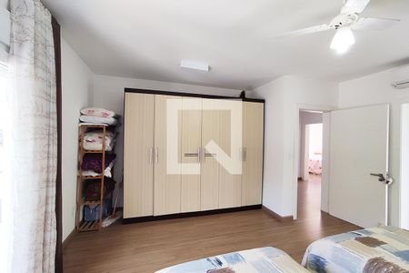 Casa à venda com 142m², 3 quartos e 2 vagas Casa à venda com 142m², 3 quartos e 2 vagasSuíte 3