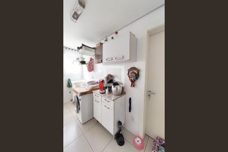 Casa à venda com 142m², 3 quartos e 2 vagas Casa à venda com 142m², 3 quartos e 2 vagasÁrea de Serviço