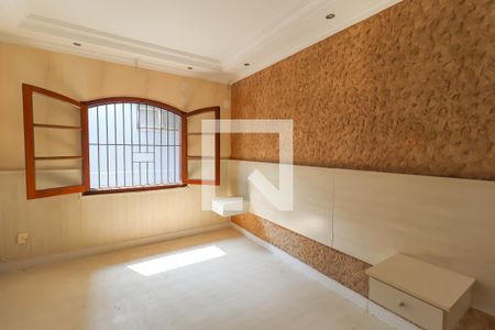 Casa à venda com 250m², 3 quartos e 5 vagas Casa à venda com 250m², 3 quartos e 5 vagasSuíte