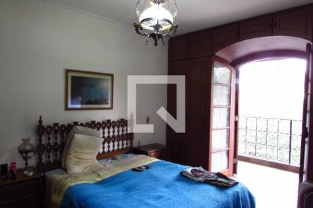 Casa à venda com 250m², 3 quartos e 4 vagasSuíte 3