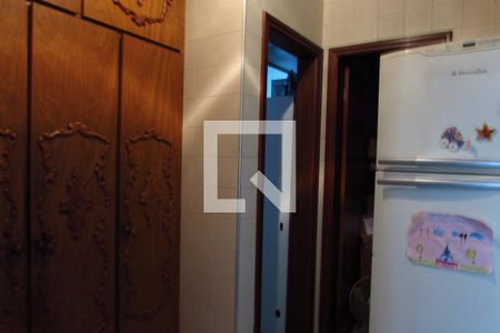 Casa à venda com 250m², 3 quartos e 4 vagasÁrea de Serviço