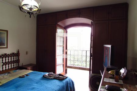 Casa à venda com 250m², 3 quartos e 4 vagasSuíte 3