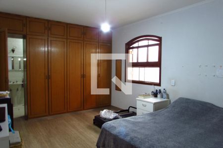 Casa à venda com 250m², 3 quartos e 4 vagasSuíte 1