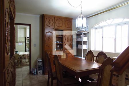 Casa à venda com 250m², 3 quartos e 4 vagasSala de Jantar