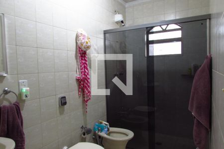 Casa à venda com 250m², 3 quartos e 4 vagasBanheiro Suíte 1