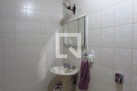 Casa à venda com 250m², 3 quartos e 4 vagasBanheiro Suíte 1