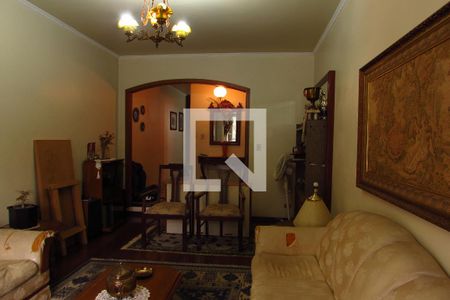 Casa à venda com 250m², 3 quartos e 4 vagasSala