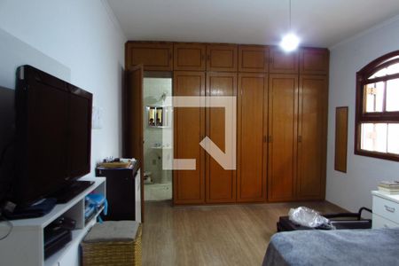 Casa à venda com 250m², 3 quartos e 4 vagasSuíte 1