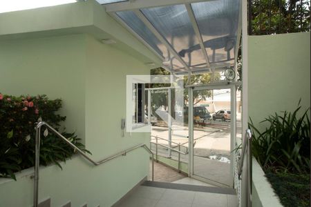 Apartamento à venda com 145m², 3 quartos e 2 vagasEntrada