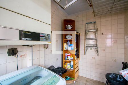 Apartamento à venda com 98m², 3 quartos e 1 vaga Apartamento à venda com 98m², 3 quartos e 1 vagaÁrea de serviço