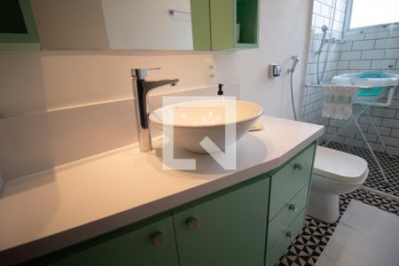 Apartamento à venda com 101m², 3 quartos e 2 vagas Apartamento à venda com 101m², 3 quartos e 2 vagasBanheiro