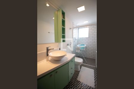 Apartamento à venda com 101m², 3 quartos e 2 vagas Apartamento à venda com 101m², 3 quartos e 2 vagasBanheiro