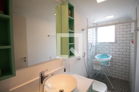 Apartamento à venda com 101m², 3 quartos e 2 vagas Apartamento à venda com 101m², 3 quartos e 2 vagasBanheiro