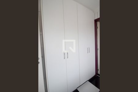Apartamento à venda com 101m², 3 quartos e 2 vagas Apartamento à venda com 101m², 3 quartos e 2 vagasÁrea de serviço
