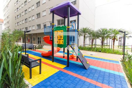 Apartamento para alugar com 36m², 2 quartos e sem vaga Apartamento para alugar com 36m², 2 quartos e sem vagaPlayground